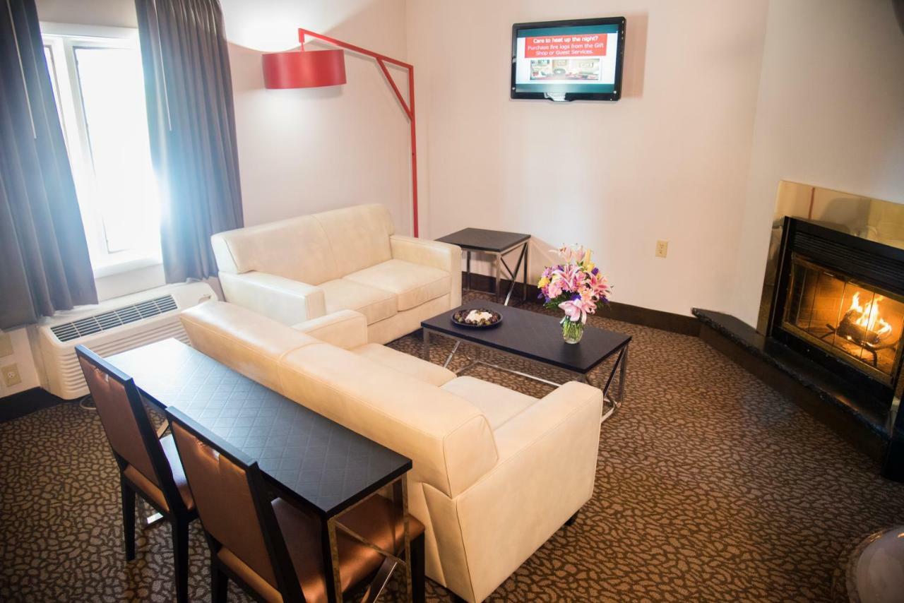 Suite Champagne Tower
